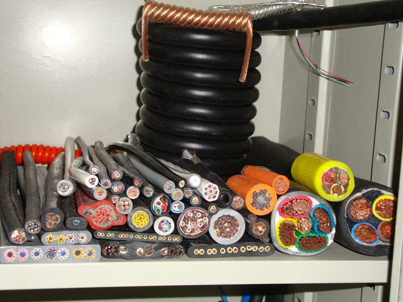 计算机屏蔽电缆，<a href='http:/products.asp?id=3774'>DJFPFP</a>7X2X1.5电缆、DJGPGP8X2X1.5电缆、DJFGP6X2X1.5电缆、DJYVP9X2X1.5电缆、DJVVP5X2X1.5电缆、DJYPVR4X2X1.5电缆、DJYP2VP2-7X2X1.5电缆、DJVVP2-7X2X1.5电缆，KGGP7X2X1.5,YGC7X2X1.5耐高温硅橡胶控制电缆KGGP7X2X1.5,JGGP7X2X1.5,YGC7X2X1.5，KFGRP7X2X1.5,DJFPGP7X2X1.5，DJYPVRP2-7X2X1.5，ZA-DJYP3VP3-7X2X1.5、ZRB-IJYPLVPL7X2X1.5、DJYPVP7X2X1.5、JYPVRP7X2X1.5、DJFPGP7X2X1.5、DJF46PF467X2X1.5P、ZR-DJFPVP22-7X2X1.5，ZR-YFG32-7X2X1.5，ZRC-YGGP32-7X2X1.5，ZRA-YGCP2-22-7X2X1.5，NH-KFG32-7X2X1.5，ZA-YFG7X2X1.5