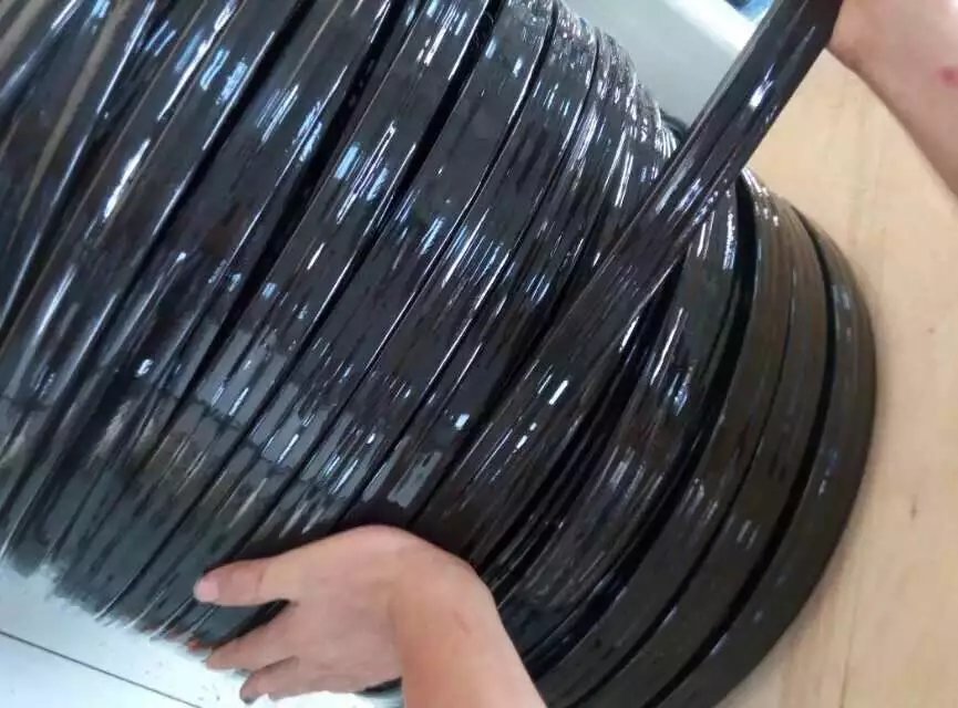 YFFB行车扁电缆  YFFB行车电缆  YFFB扁电缆  YFFB扁平电缆  YFFBP屏蔽扁电缆  YFFB行车专用扁电缆  YFFB带钢丝扁电缆  YFFBG钢丝加强扁电缆