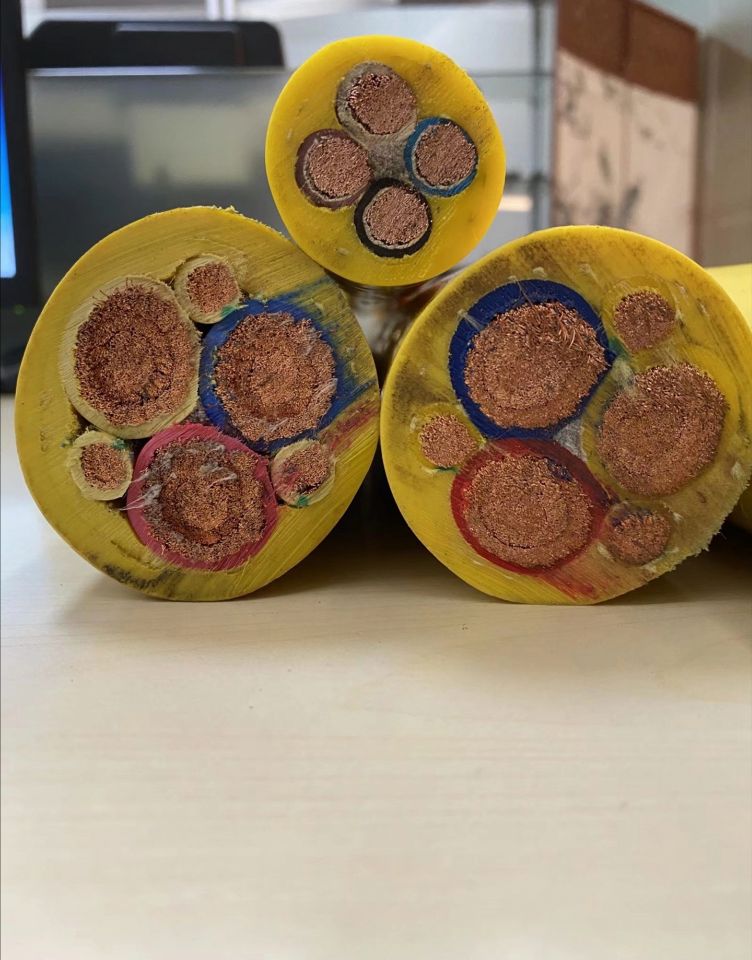 GC-JTCABLEG-PUR 3*25+1*16+（10*1.5）P卷筒抗拉耐磨组合软电缆
